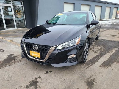 2022 Nissan Altima 2.5 SR