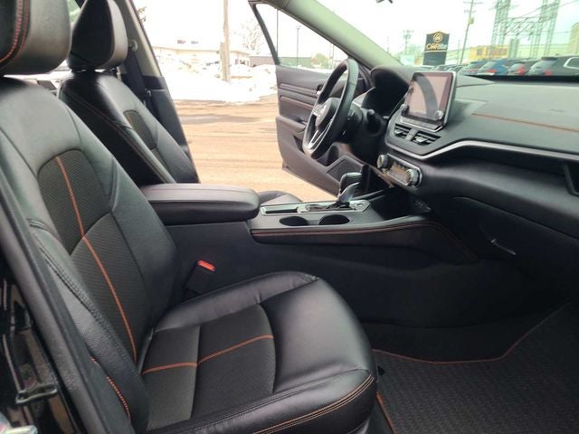 2022 Nissan Altima 2.5 SR