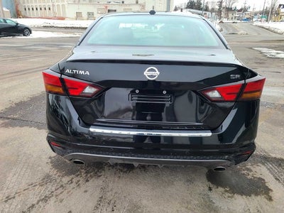 2022 Nissan Altima 2.5 SR