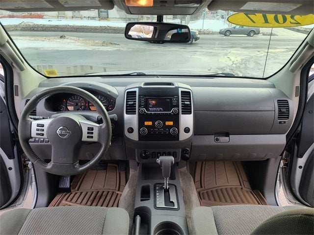 2017 Nissan Frontier SV