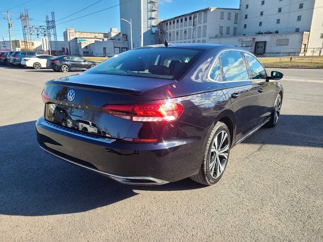 2022 Volkswagen Passat 2.0T SE