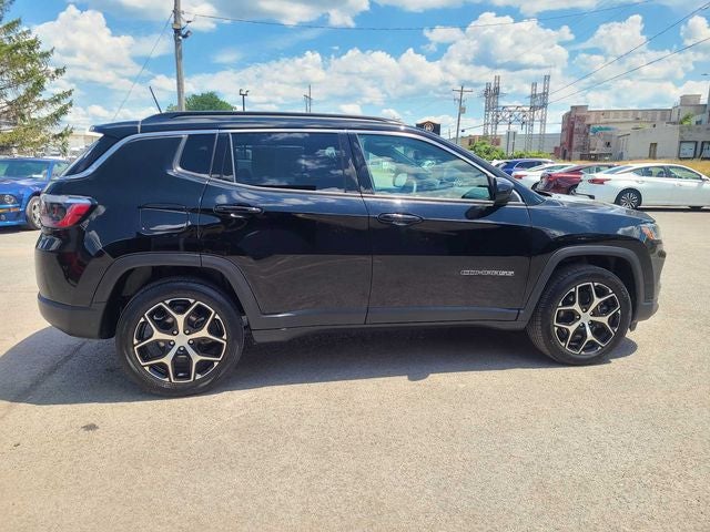 2024 Jeep Compass Latitude