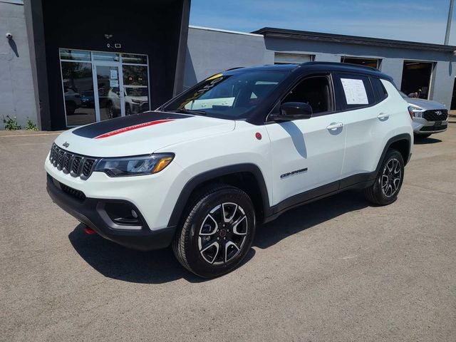 2025 Jeep Compass Trailhawk