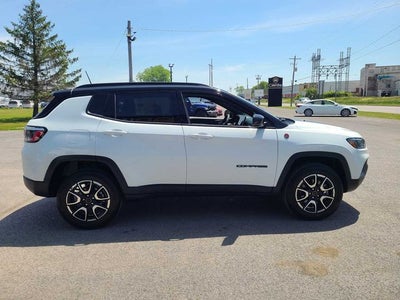 2025 Jeep Compass Trailhawk
