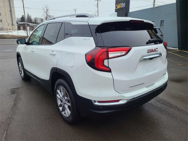 2022 GMC Terrain SLT