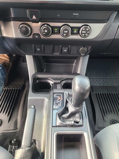 2022 Toyota Tacoma SR