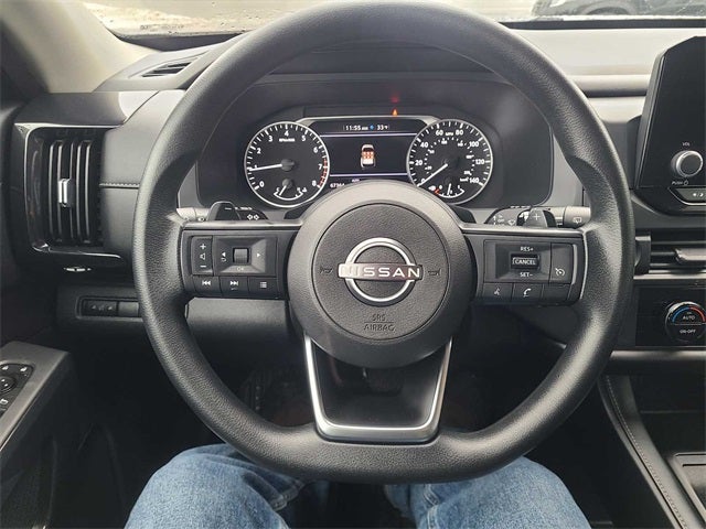 2023 Nissan Pathfinder S