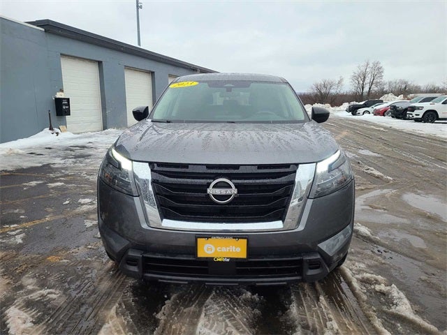 2023 Nissan Pathfinder S