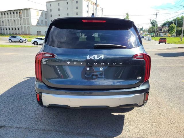 2023 Kia Telluride LX
