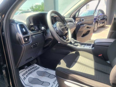 2023 Kia Sorento LX