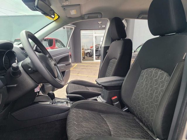 2024 Mitsubishi Outlander Sport 2.0 ES