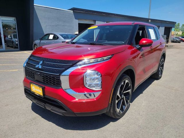 2022 Mitsubishi Outlander ES