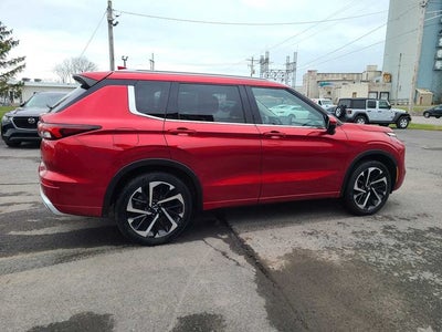 2022 Mitsubishi Outlander SEL