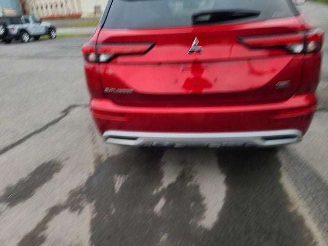 2022 Mitsubishi Outlander SEL