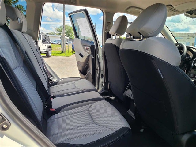 2022 Subaru Forester Base