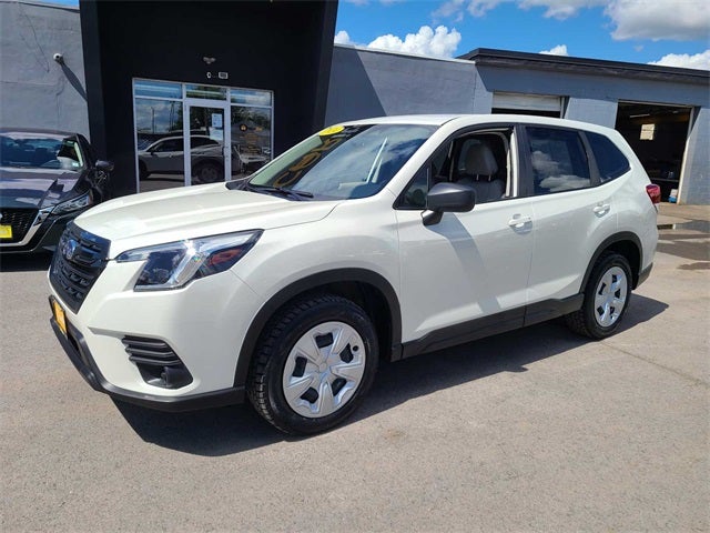 2022 Subaru Forester Base