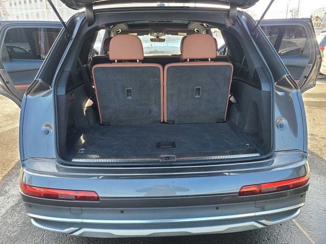 2021 Audi Q7 55 Premium quattro