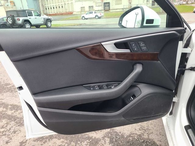 2019 Audi A4 2.0T Premium quattro